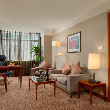 Dekin Hotel Chongqing Jiefangbei 외부 사진
